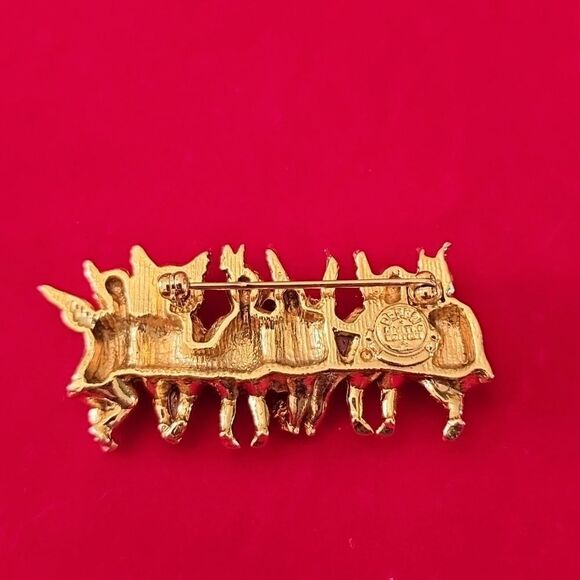 Vintage Signed Edgar Berebi Gold Plated Cherub Angel Brooch Pin Limited Edition - Picture 3 of 3